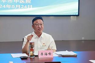 小波特谈约基奇不看人传球：他好像脑后长了一双眼睛